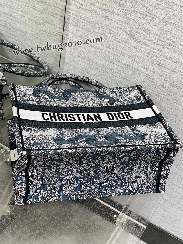 Dior专柜新款迪奥顶级原单中号Tote25早春圣诞限定款幸运星手提托特包 djfk1159